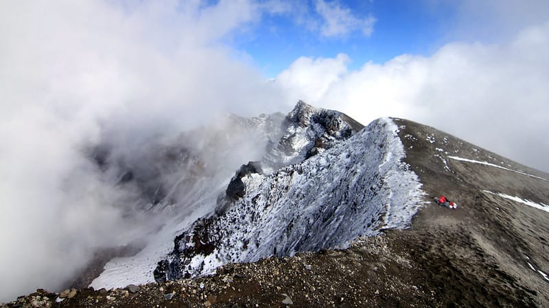 Hiking around Mount Saint Helens Summit Best Hikes in Washington State