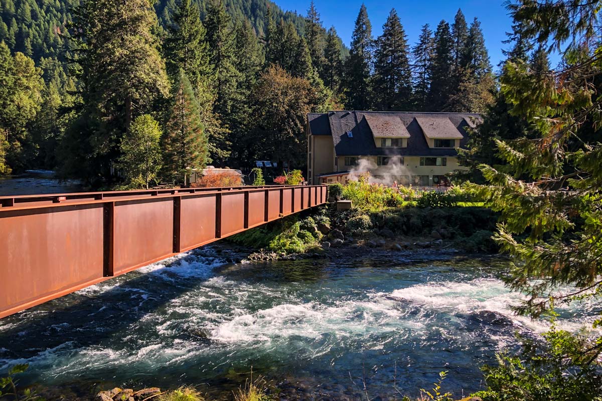 Belknap Hot Springs Oregon