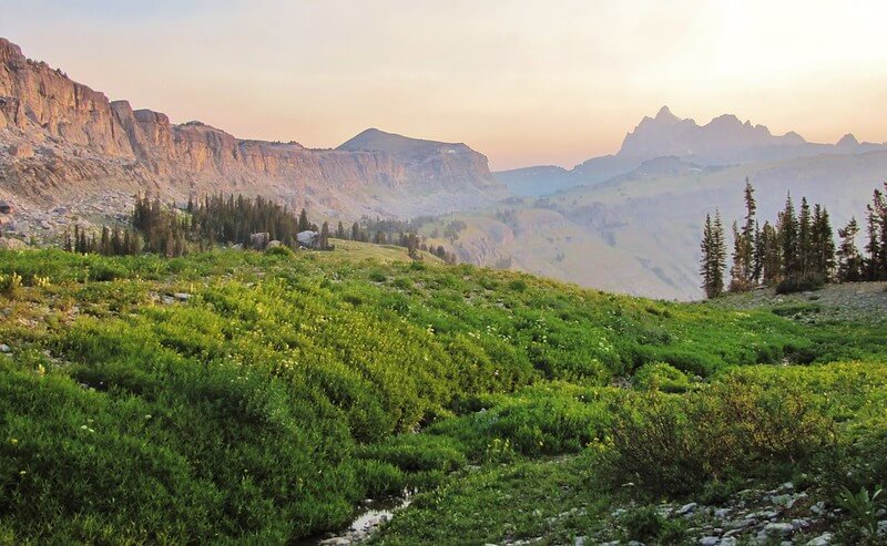 Death Canyon Shelf | Image source: Rob and Linda via Flickr