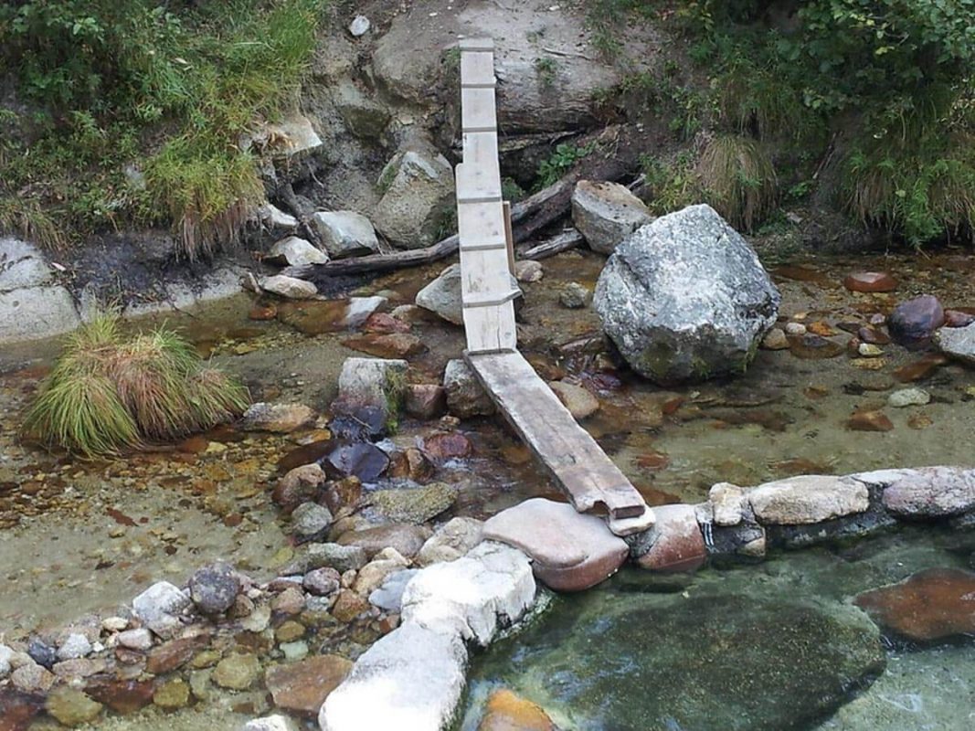 Trail Creek Hot Springs | Image via Flickr by Mitchell Friedman