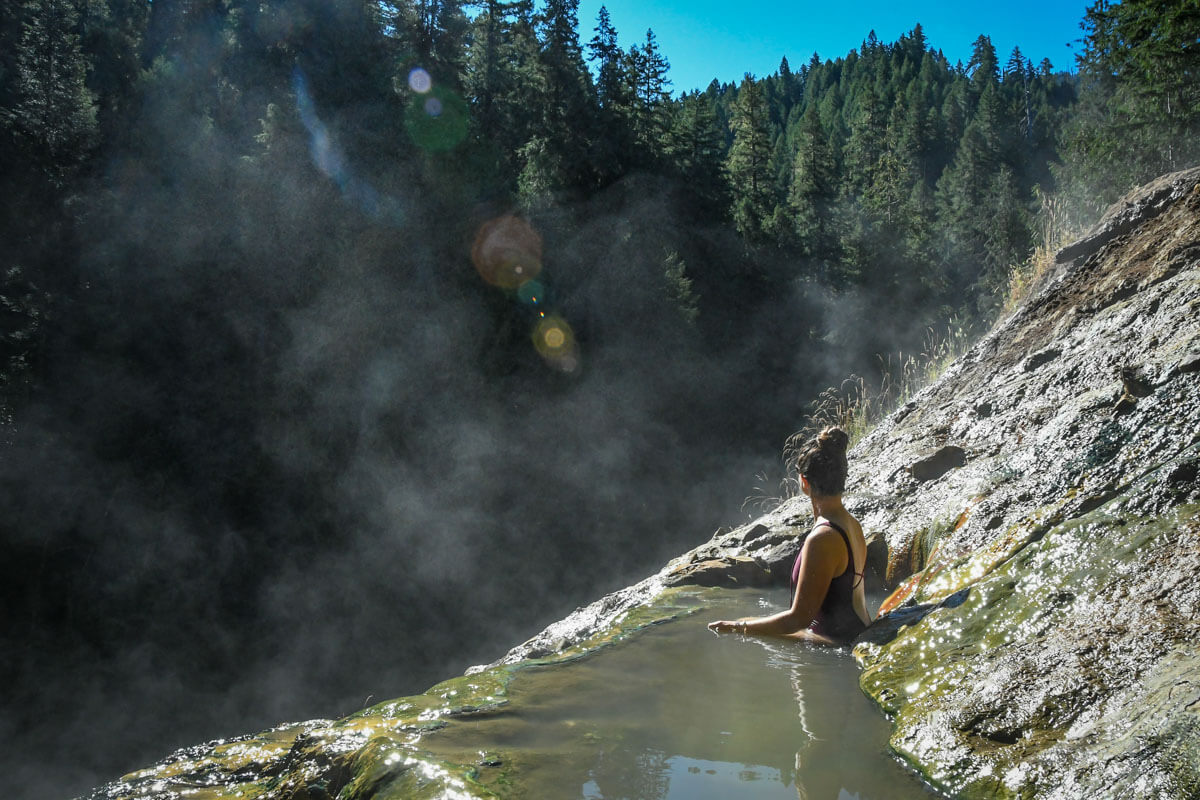 Umpqua Hot Springs How To Get There What To Expect Go Wander Wild