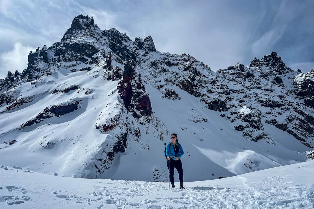 Hiking in winter | Broken Top Hike Oregon