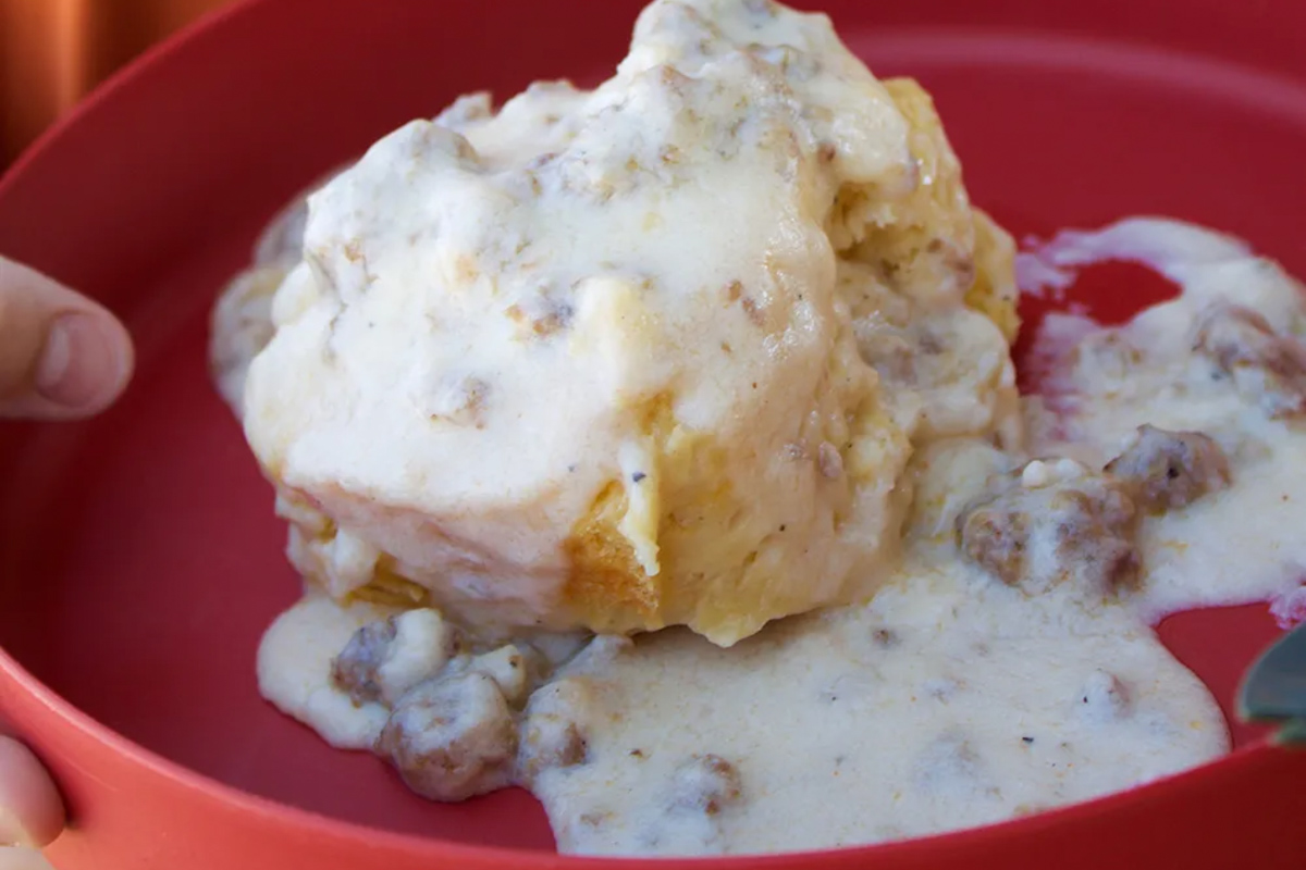 Biscuits and Gravy (Scouting Magazine Master Cheg Contest Savoury Second Runner-Up Mark Daspit)