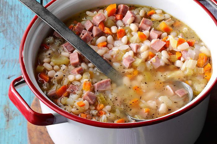 Campfire-Bean-N-Ham-Soup (Taste of Home)