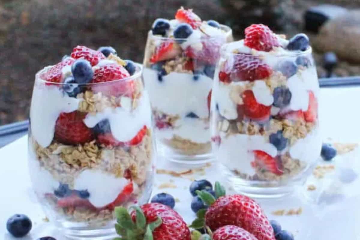 Yogurt Parfait (Heather from The Spicy Apron)