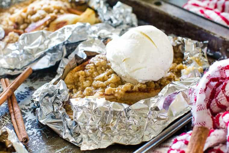 Apple-Crisp-Foil-Packet (Jason and Julie from Gimme Some Grilling blog)