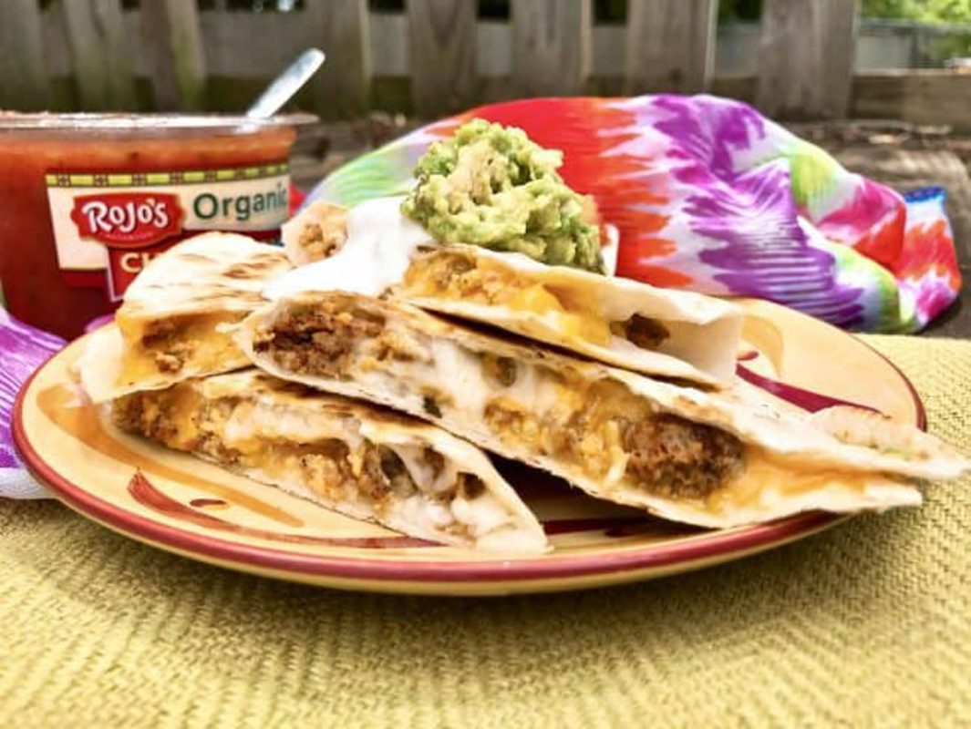 Sausage Quesedilla (Little Family Adventure)