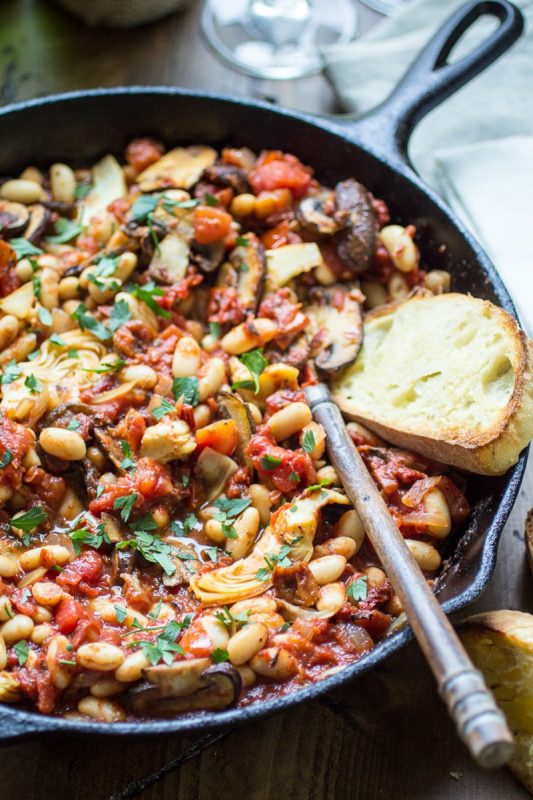 tuscan-bean-skillet-vegan (The Wanderlust Kitchen)