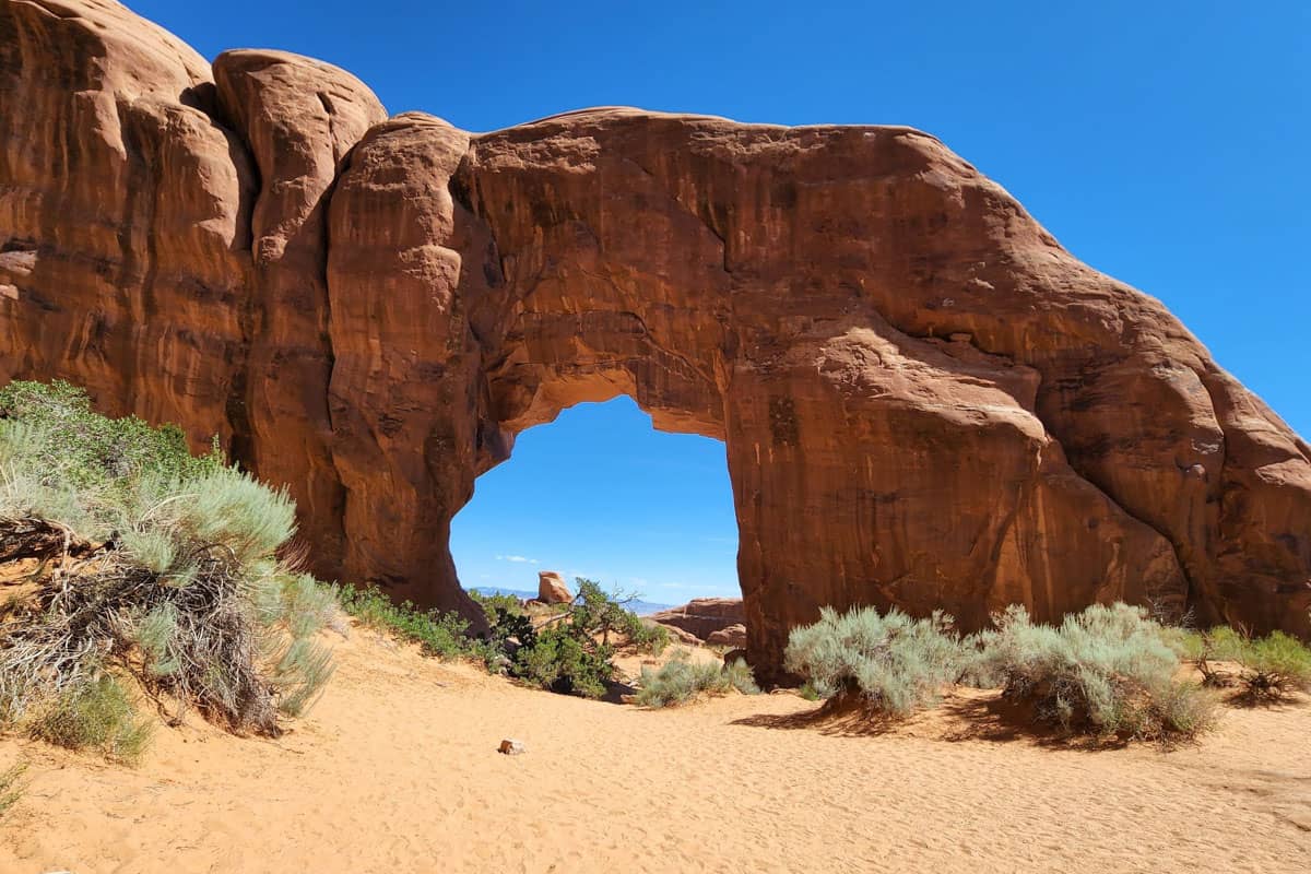 Navajo Arch Trail (Jason Toombs)