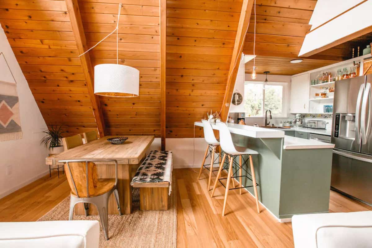 Cabins in Oregon | Red A-frame