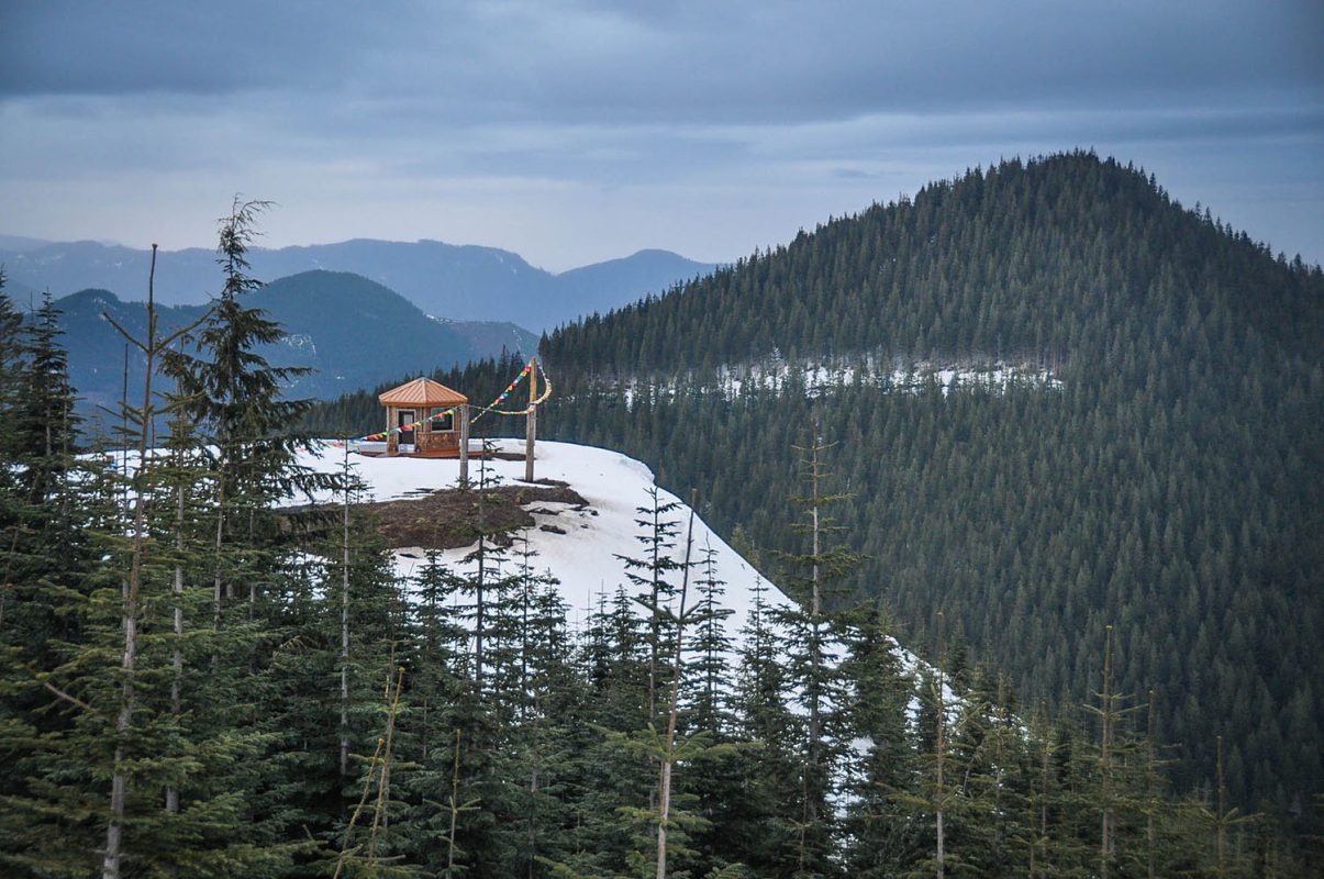 Washington Mountain Hut Firelookout