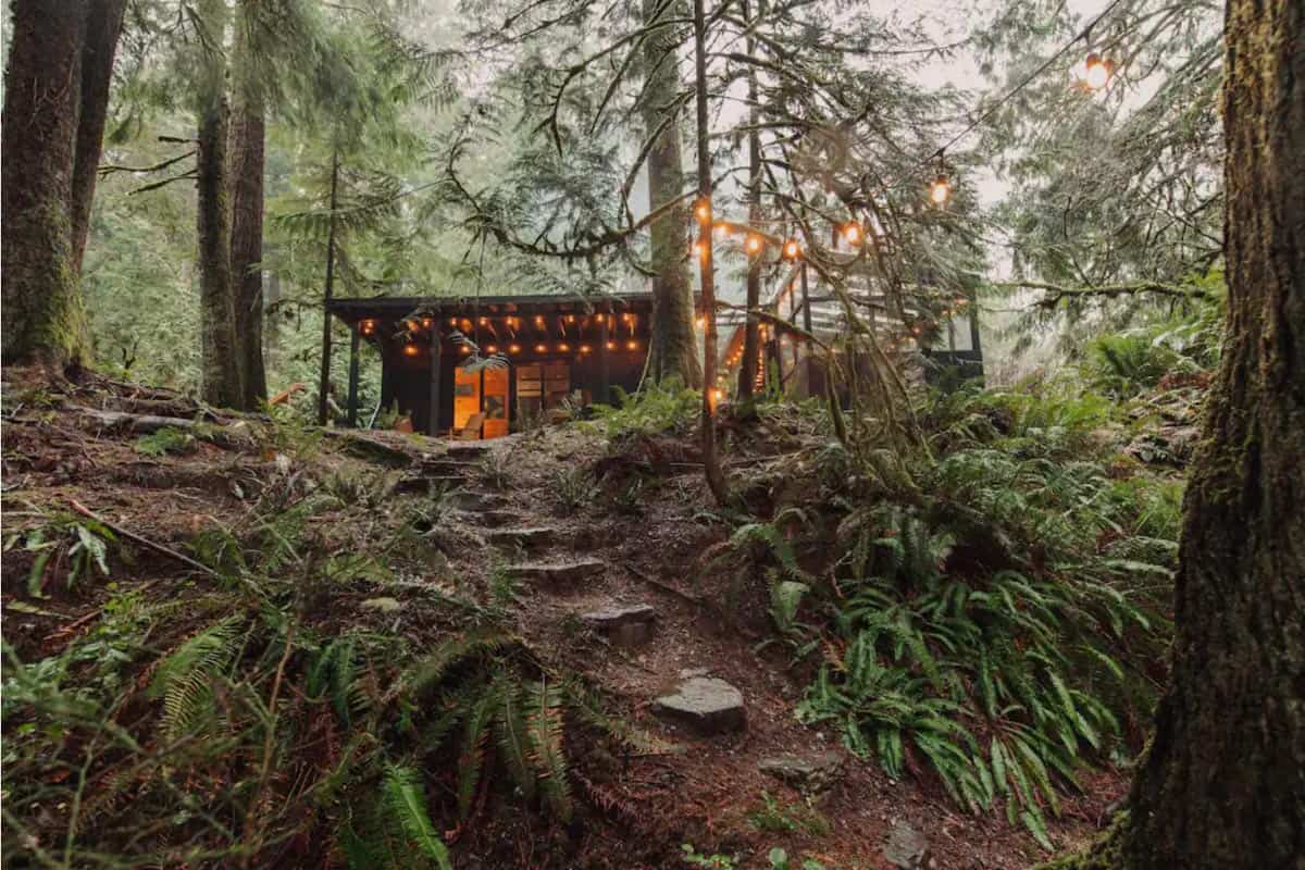 Cabins in Washington | Canyon Creek Cabin #2