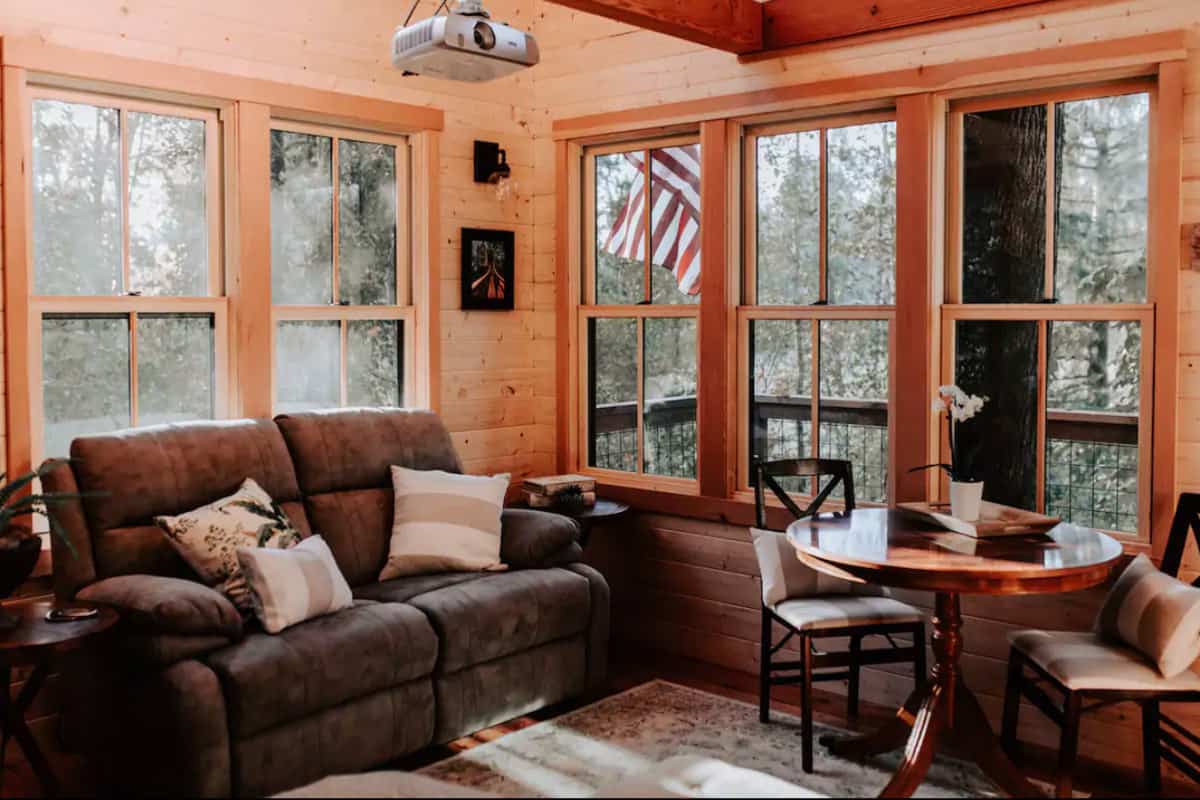 Cabins in Washington | Emerald Forest Treehouse