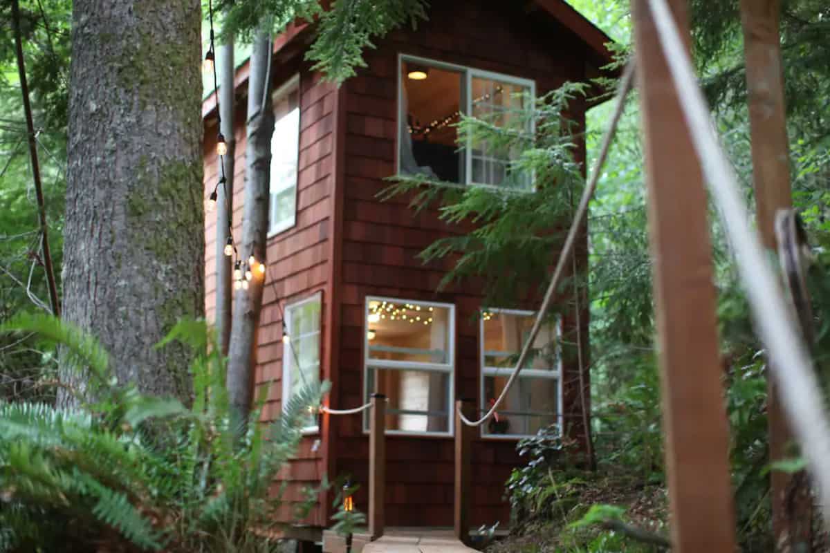 Cabins in Washington | Treehouse Place at Deer Ridge