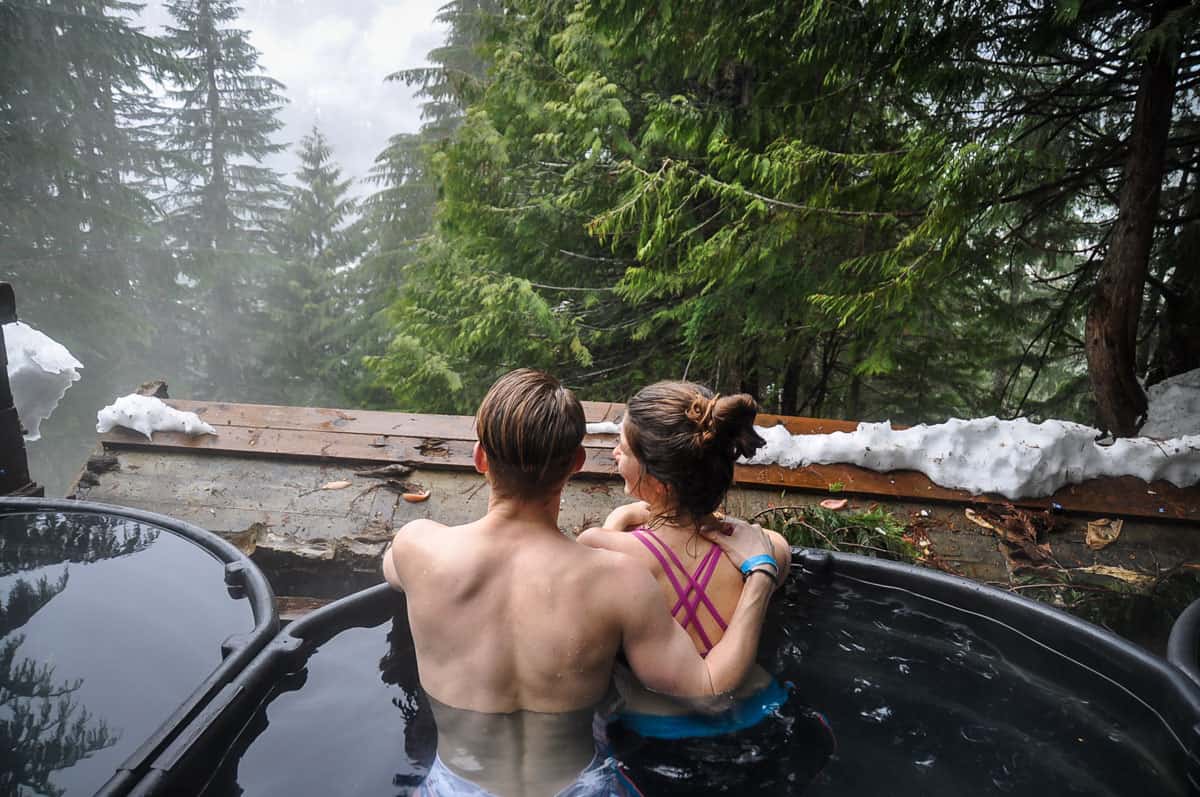 A Pocket Guide to Pacific Northwest Hot Springs