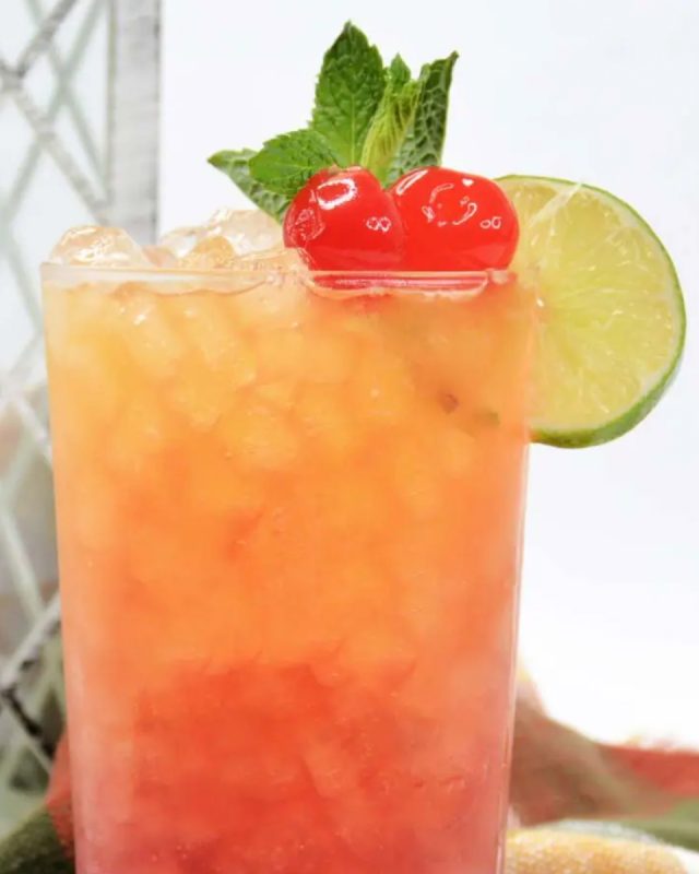 Fireball Whiskey Campfire Cocktail (The Purple Pumpkin Blog)