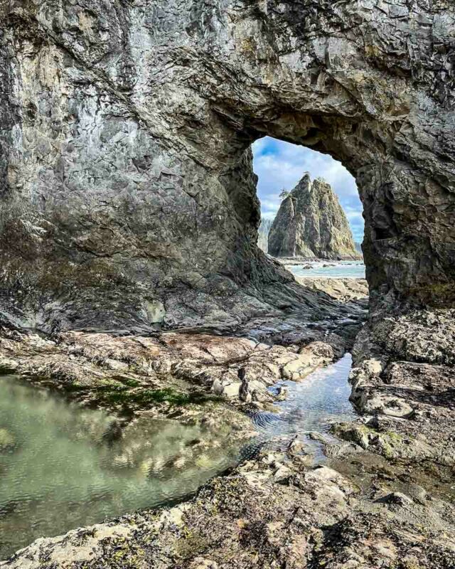 Hole in the Wall Rialto Beach Trail (Kendra Kieser)