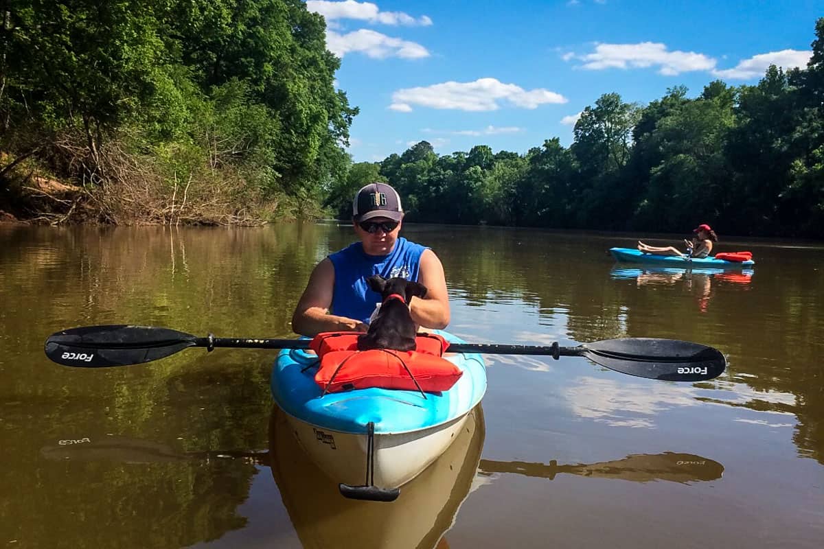 Kayaking for beginners (Adam Jones)