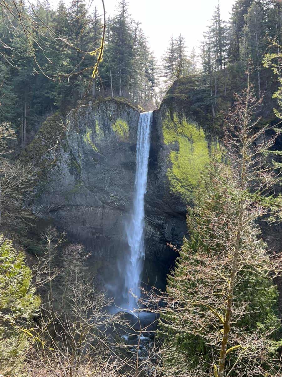 18 Incredible Oregon Waterfalls to Chase - Go Wander Wild