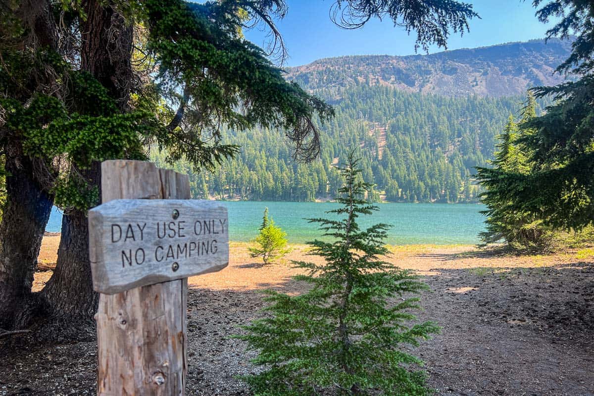 Green Lakes Trail Oregon: Ultimate Hiking Guide - Go Wander Wild